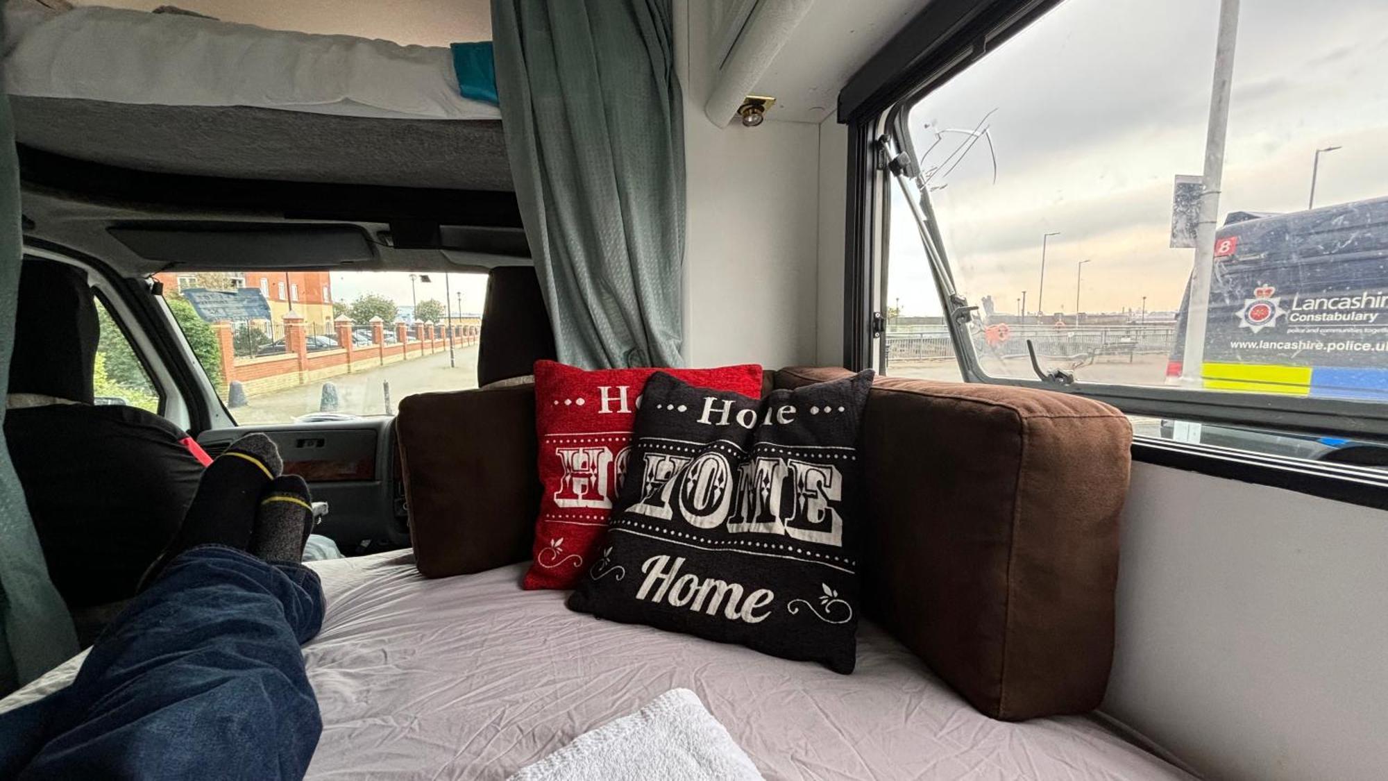 Cool Wheels On The Waterfront Hotell Liverpool Exteriör bild